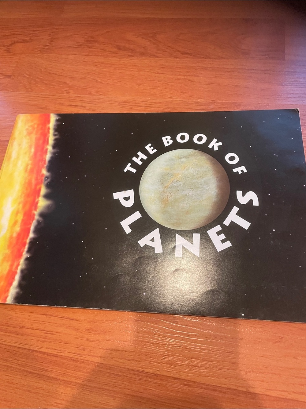 Osborne fold-out Solar System book and other Assorted Kids Space Books - - Picture 11 of 13